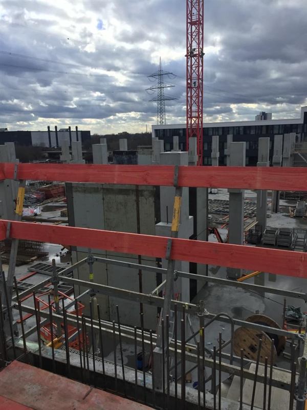 Üst kattan betonarme kolonlar ve filiz demirleri