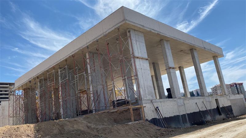 Kaba inşaatı biten villa